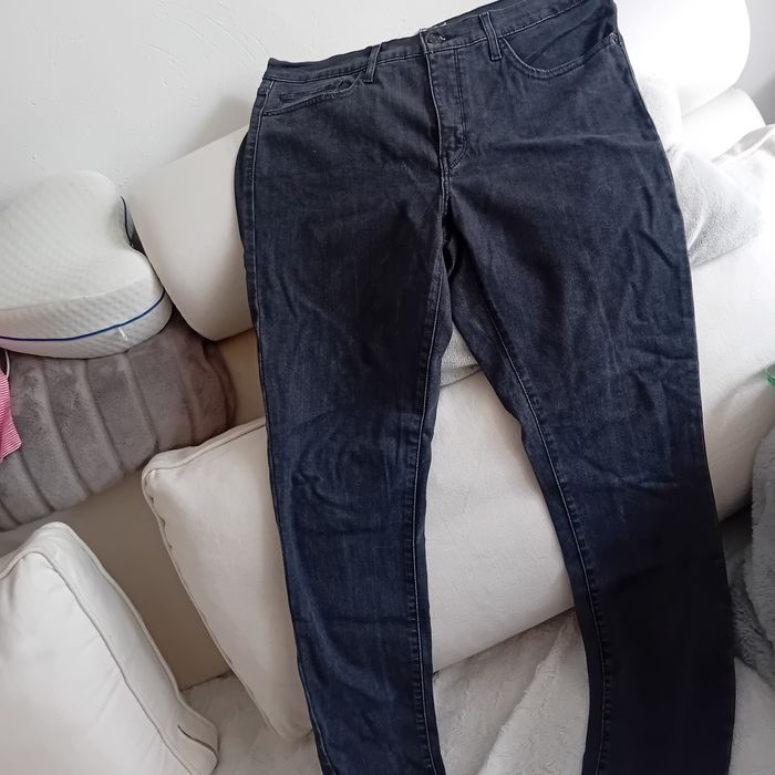Spodnie Levis W33 czarne rurki