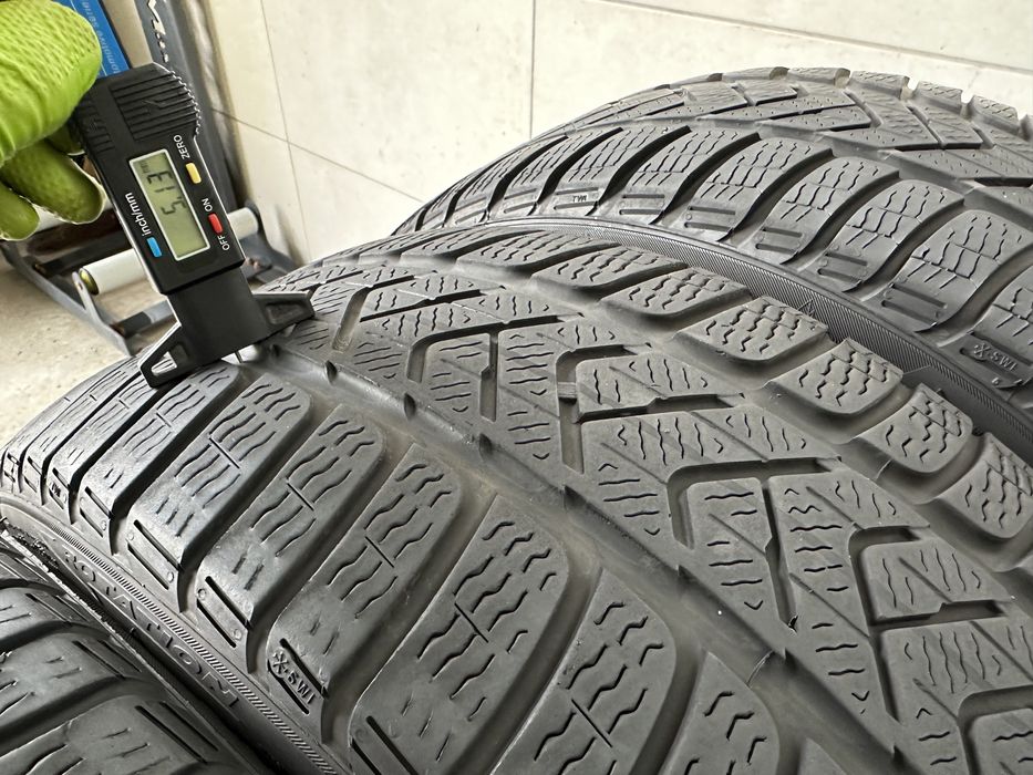 Резина Шини Скати Зима 235.35.R19 Pirelli 2020