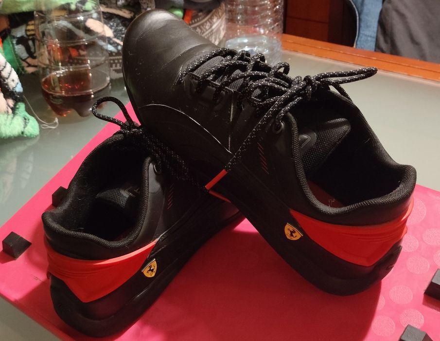 Sapatilhas Puma- Ferrari