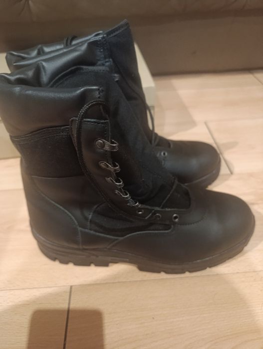 Sprzedam buty taktyczne, nowe