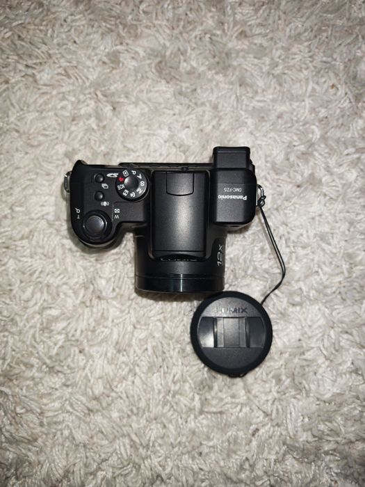 Panasonic Lumix DMC-FZ5 (Ótica Leica) + Bolsa Samsonite