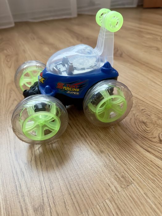 Машинка трюкова перевертиш