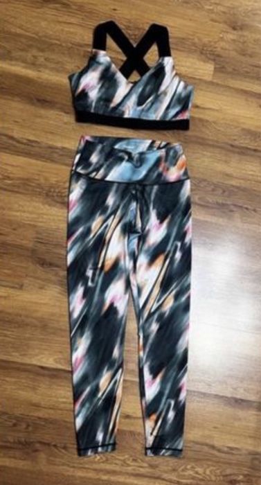 Костюм для тренувань Workout