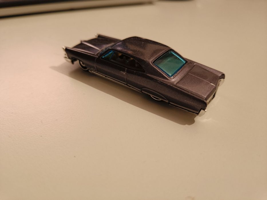 Hot wheels '65 Pontiac Bonneville