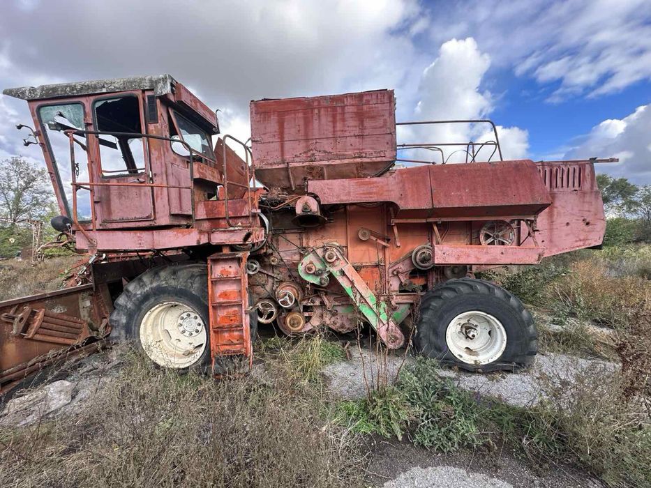 Дон 1500 Комбайн зернозбиральний