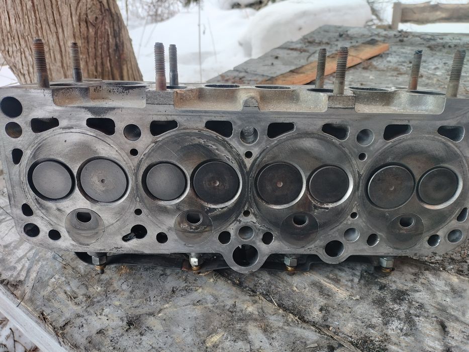 Гбц головка блоку VOLKSWAGEN TRANSPORTER T4  1.9 TD 68KM ABL 028103374
