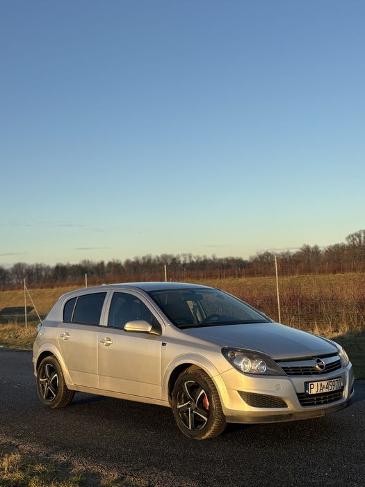 Opel Astra H 2011