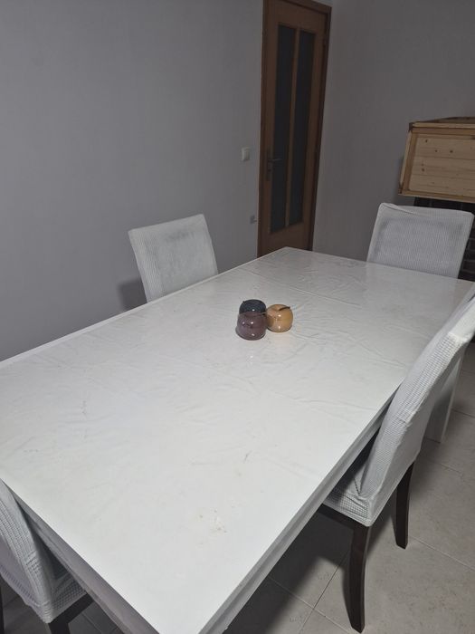 Mesa grande 4 cadeiras