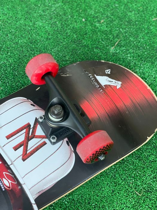 Skate em muito bom estado