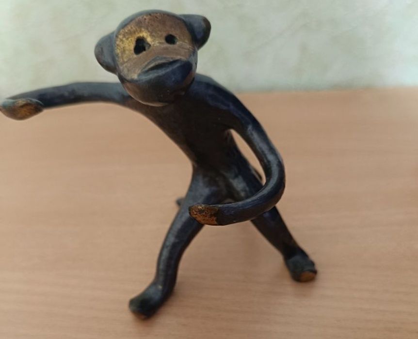 Статуэтка Обезьяна