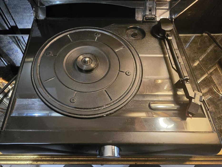 Schaub Lorenz tt1100 Gramofon z nową igłą