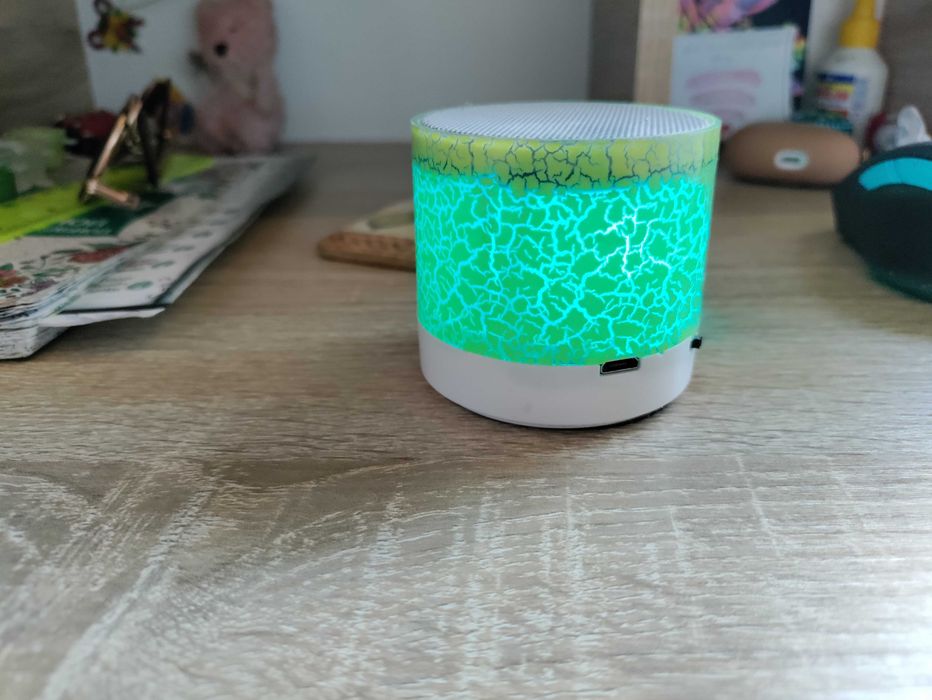 Портативная колонка