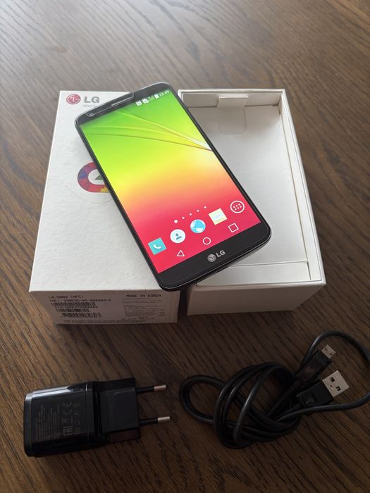 Telefon smartfon LG G2 czarny