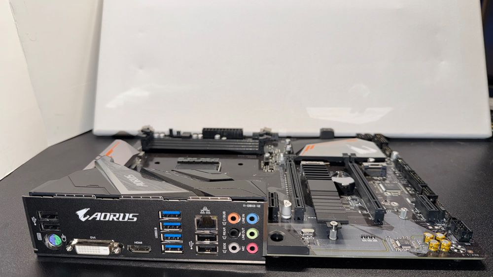 Gigabyte B450 Aorus Elite v2 AM4 Ryzen