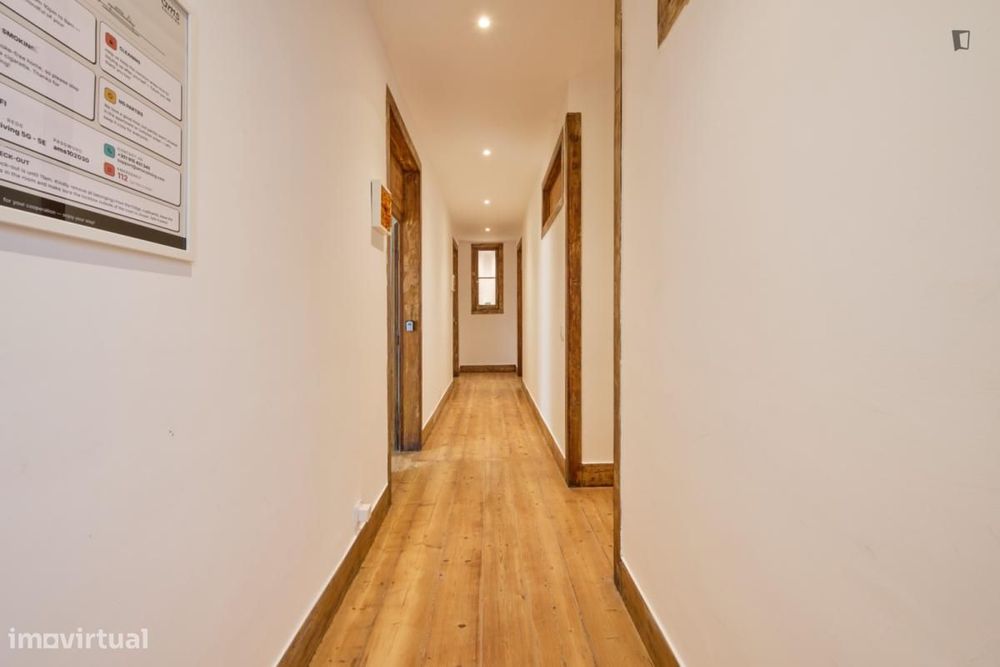 Quarto - localizado em Avenida da Liberdade Lisbon