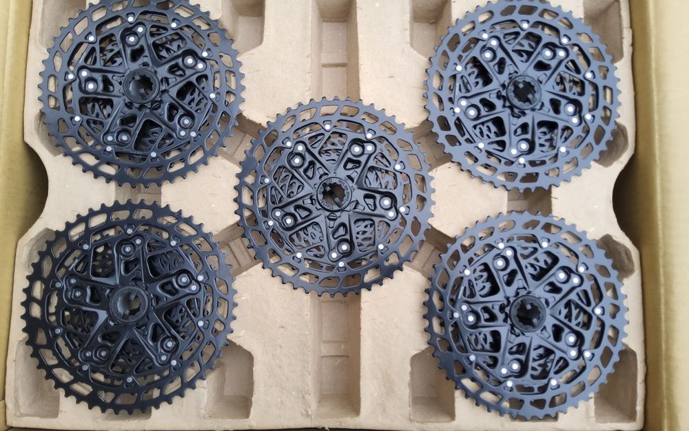 SRAM EagleX01カセット10tー50t Sram X01 Eagle 12-Speed 10-50t Cassette: Rider Review