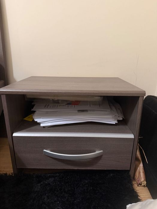 Mesa de cabeceira