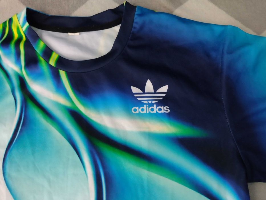 Thishirt Adidas rozmiar M spodenki gratis