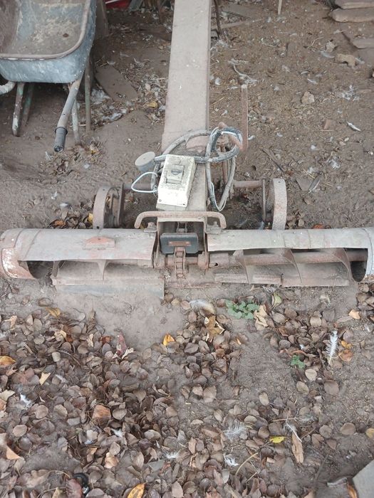 Загрущик зерна трох фазний