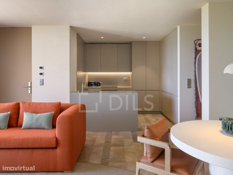 Apartamento T1 com terraço e estacionamento em Palmares