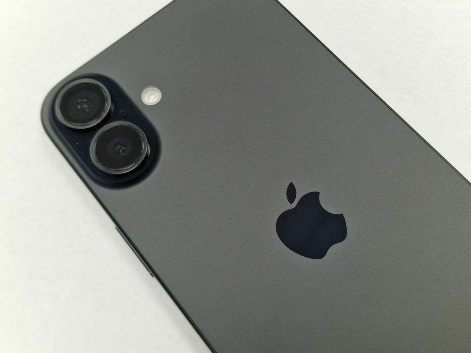 Iphone 16 Plus 256GB/ 16+/ Black/ Czarny/ A3290/ 100%/ Grade A- + łado
