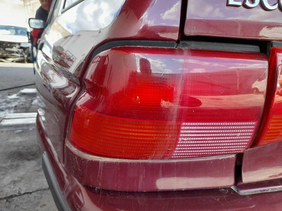 Farolim Traseiro Esquerdo Ford Escort Berl.turnier