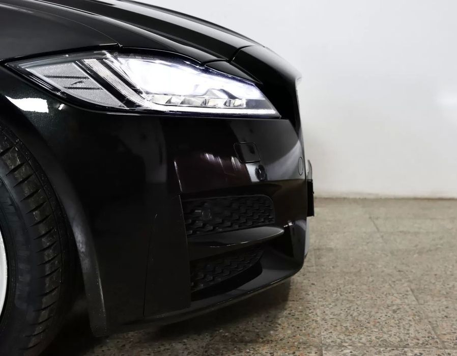 Jaguar XF 20d Aut. R-Sport