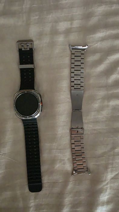 Smartwatch SAMSUNG Galaxy Watch Ultra 2025 (47mm - Prateado Titânio)