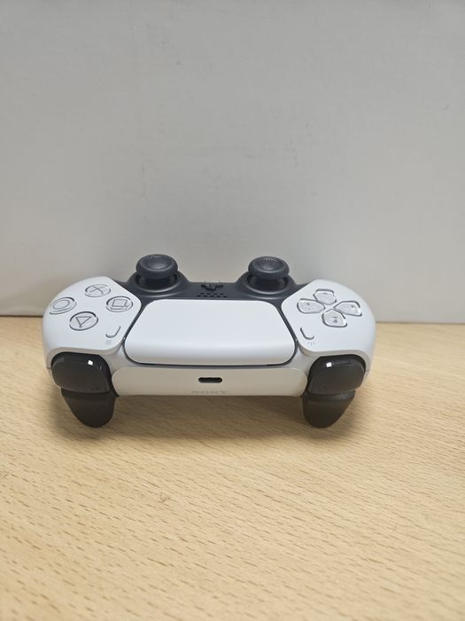 Comando PS5 com analógicos TMR