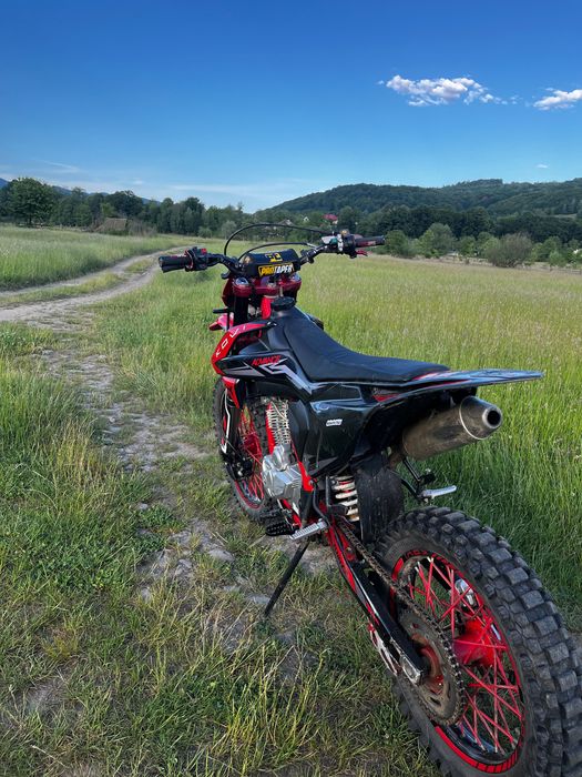 Продам Kovi advanc 250