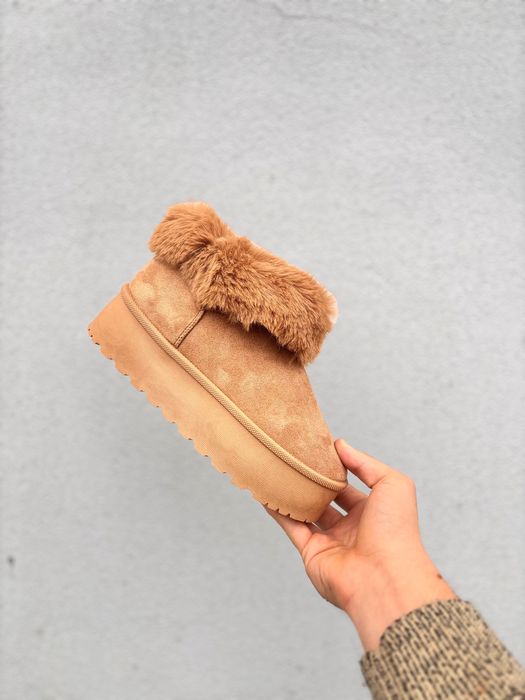 Розродаж!! Зимових жіночих кросівок 36-41