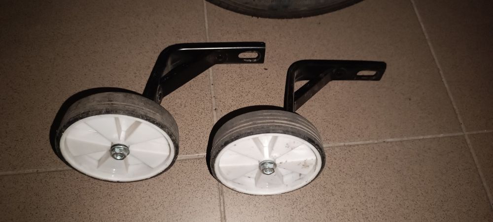 Rower Kross RACER 3.0 16'