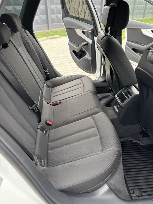 Audi A4 B9 Avant 2018рік