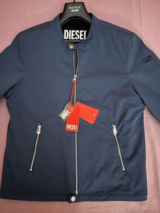 Wyprzedaż lekka kurtka męska Diesel.