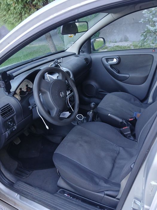 Opel Corsa C 1.3 — photo 5
