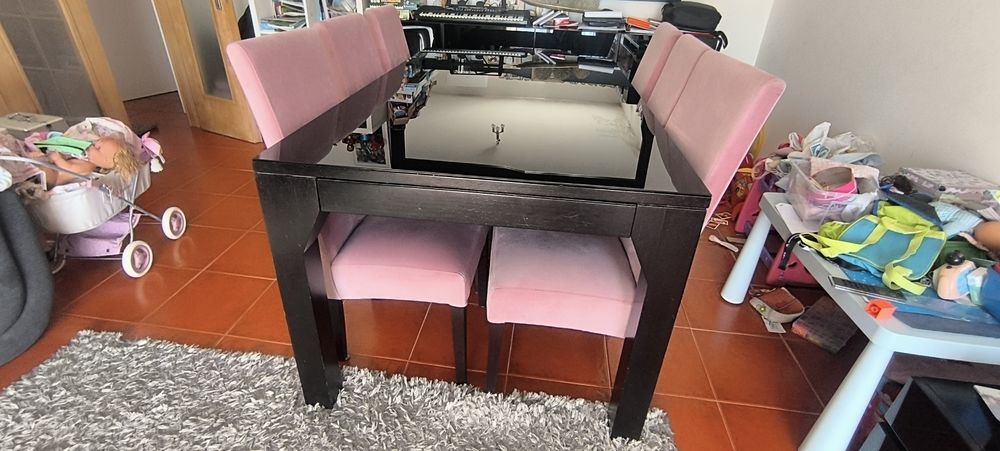Mesa de jantar preto wengue