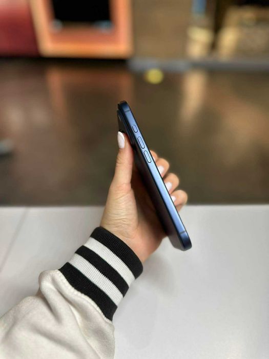 HIT/iPhone 17 Pro 256 GB Deep Blue esim/Gwatrancja 24msc/WARSZAWA