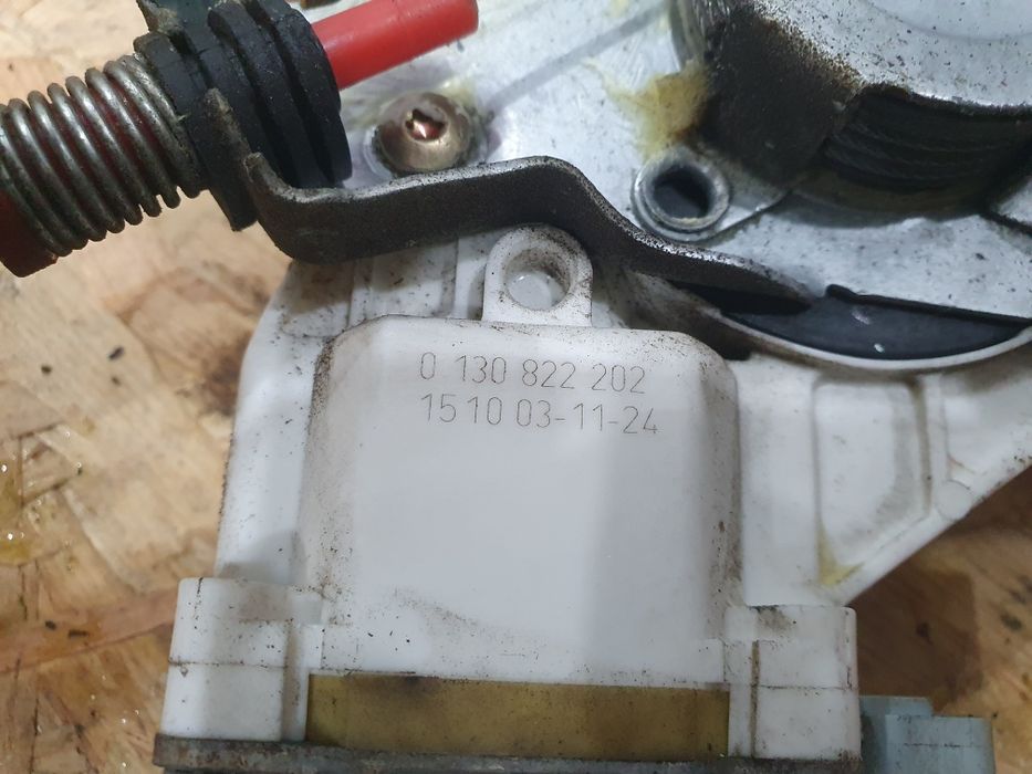 Mechanizm szyby silniczek lewy Nissan Micra k12 04r 3 drzwi