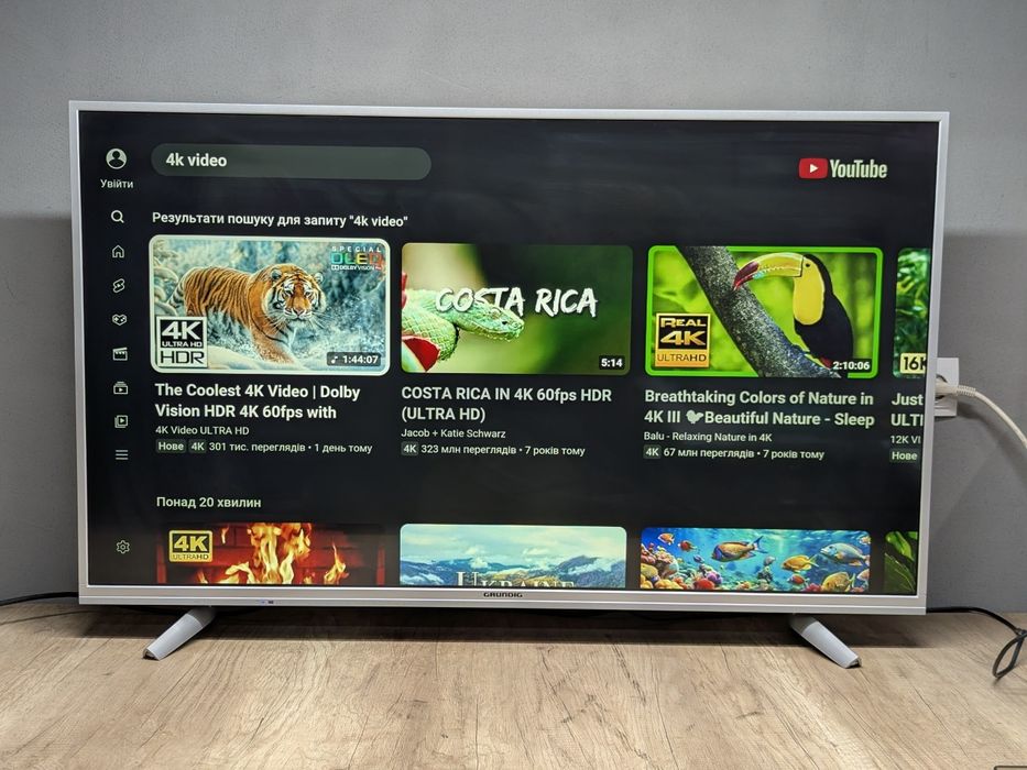 Телевізор 49 дюймів Grundig 49 GUB 8960 4K SmartTV / 2019 /