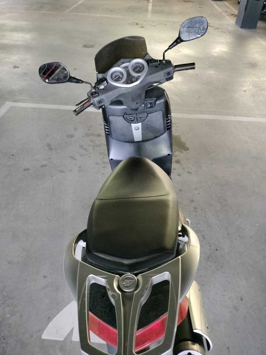 Scooter Keeway Outlook 125 com peças novas