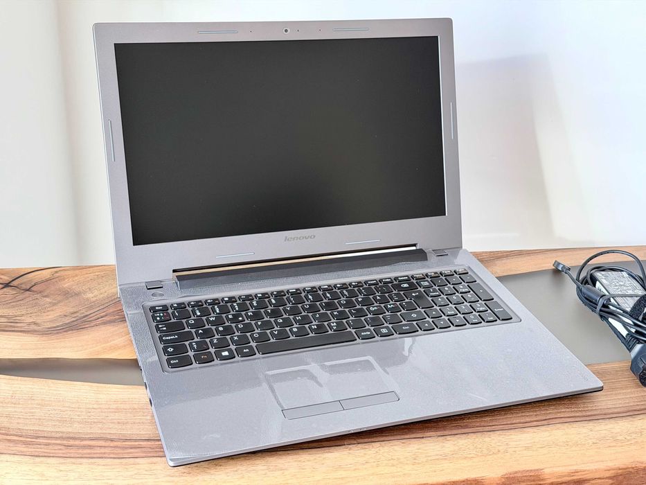 Lenovo IdeaPad S500/ Celeron / 8GB RAM / 256GB SSD / 15,6 HD / Stan bd