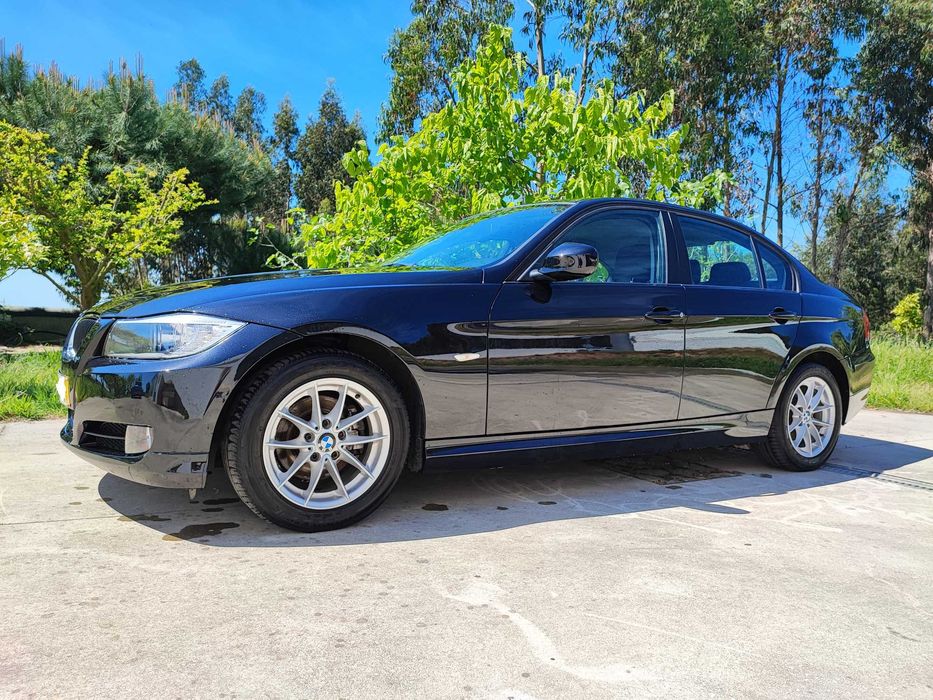 BMW E90 318d 2010