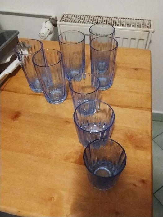 Zestaw do napoi 19 szt szklanek