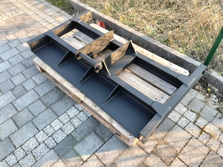 równiarka belka kubota krata rownająca niwelator do koparki minikopark