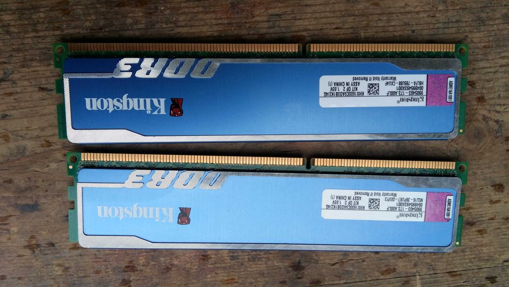 Дві планки пам"яті Kіngston DDR 3