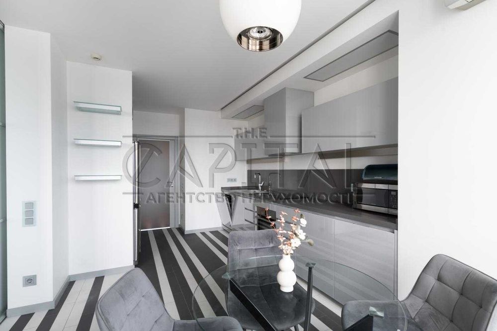 Продаж стильної квартири в ЖК «Корона» Княжий Затон, 21 | Осокорки 109 м² 3 кімнати 165 000 $