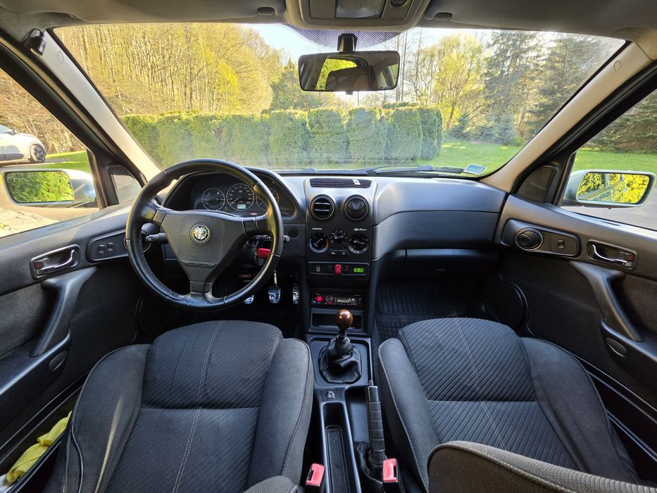 Alfa Romeo 146   1.9 JTD