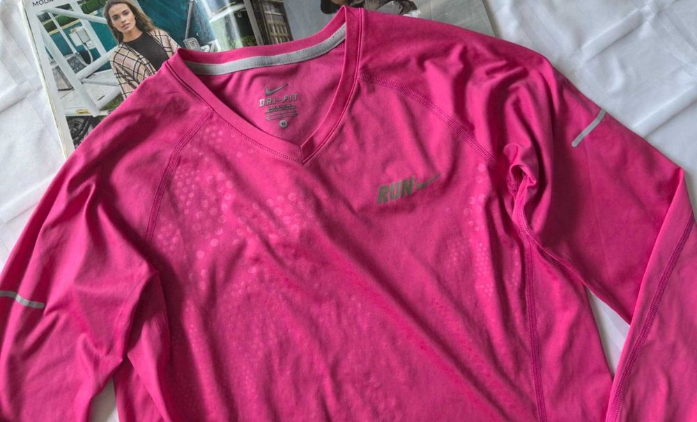 Bluzka Damska Sportowa Nike Run r.M