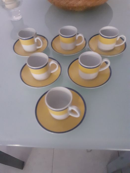 Chavenas de café da vista alegre