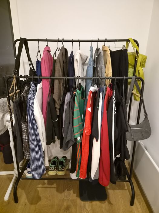 Chariot para cabides e roupas Paranhos • OLX.pt